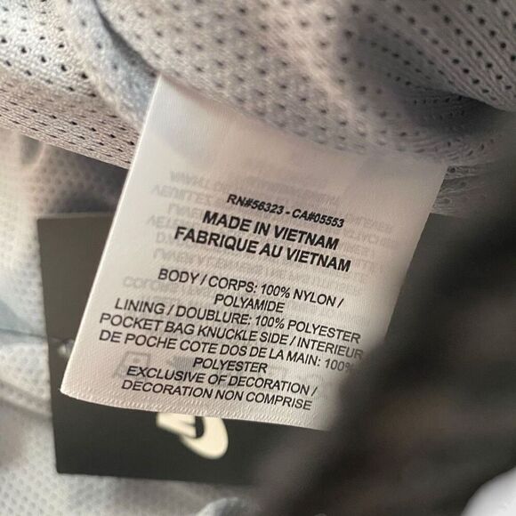 Nike Sportswear Windrunner Track Shorts  Black/Grey AR2424-010 Mens size XL New - Picture 9 of 10